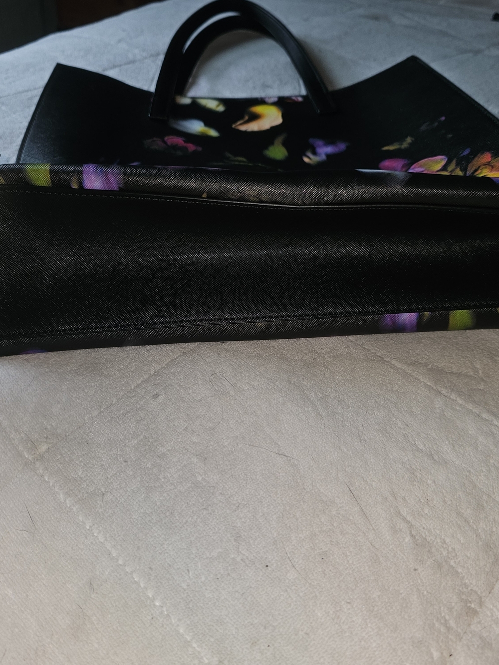 Ted Baker Black Floral Tote Bag - Picture 3 of 5